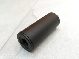 Silenciador metálico 85 x 35mm - negro - RASGADO [Well]