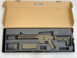 Rifle de airsoft RRA SA-E07 EDGE™ HAL2™ Light Ops - TAN - NO FUNCIONAL [Specna Arms]