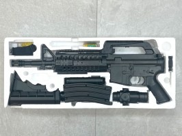 Airsoft M4 S-System + silenciador + linterna + punto rojo - ABS DAMAGED [Well]