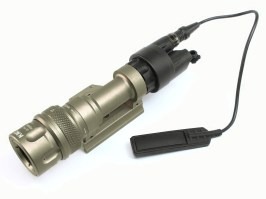 Linterna táctica LED M952 con el soporte para armas QD RIS - DE [Target One]